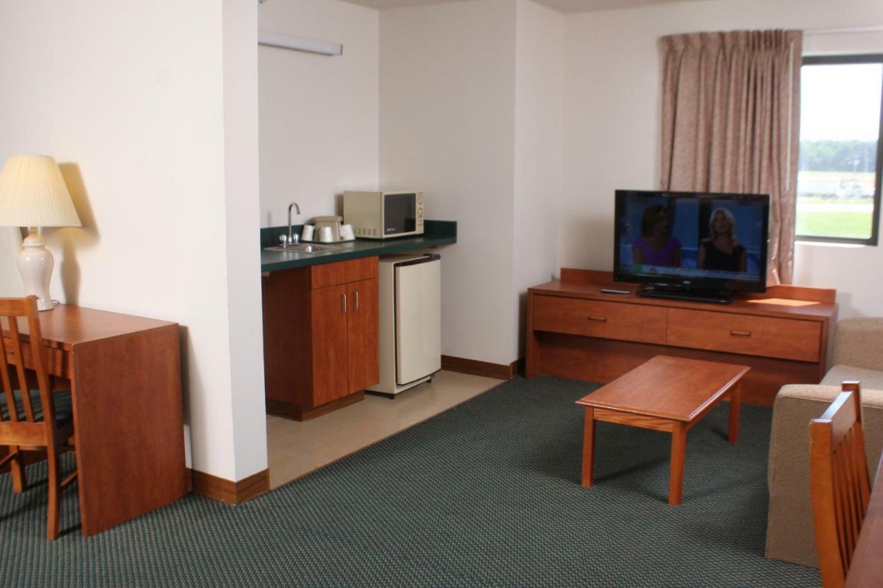 Centerstone Inn & Suites Carlyle Luaran gambar